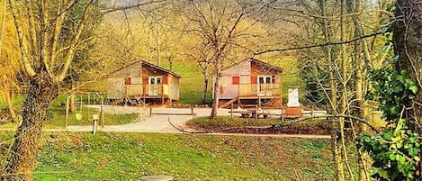 Esterni