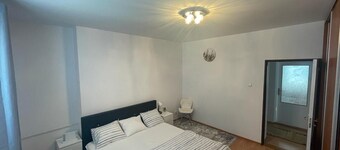 Beautiful 4 Bedroom House With a Relaxing Garden