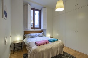 2 sovrum, strykjärn/strykbräda, gratis wi-fi och sängkläder