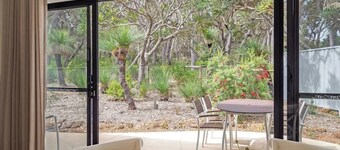 Private One-Bedroom Studio Nestled in Bushland