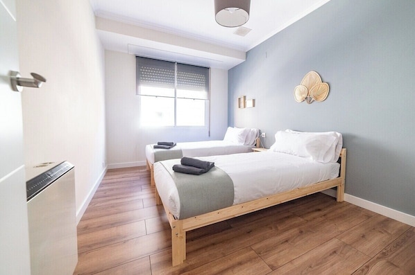 1 bedroom, WiFi, bed sheets