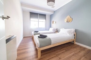 1 camera, Wi-Fi, lenzuola