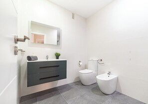 Bathroom - Apartamento Plaza da Gándara (Narón)