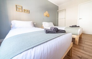 1 bedroom, WiFi, bed sheets - Apartamento Plaza da Gándara (Narón)