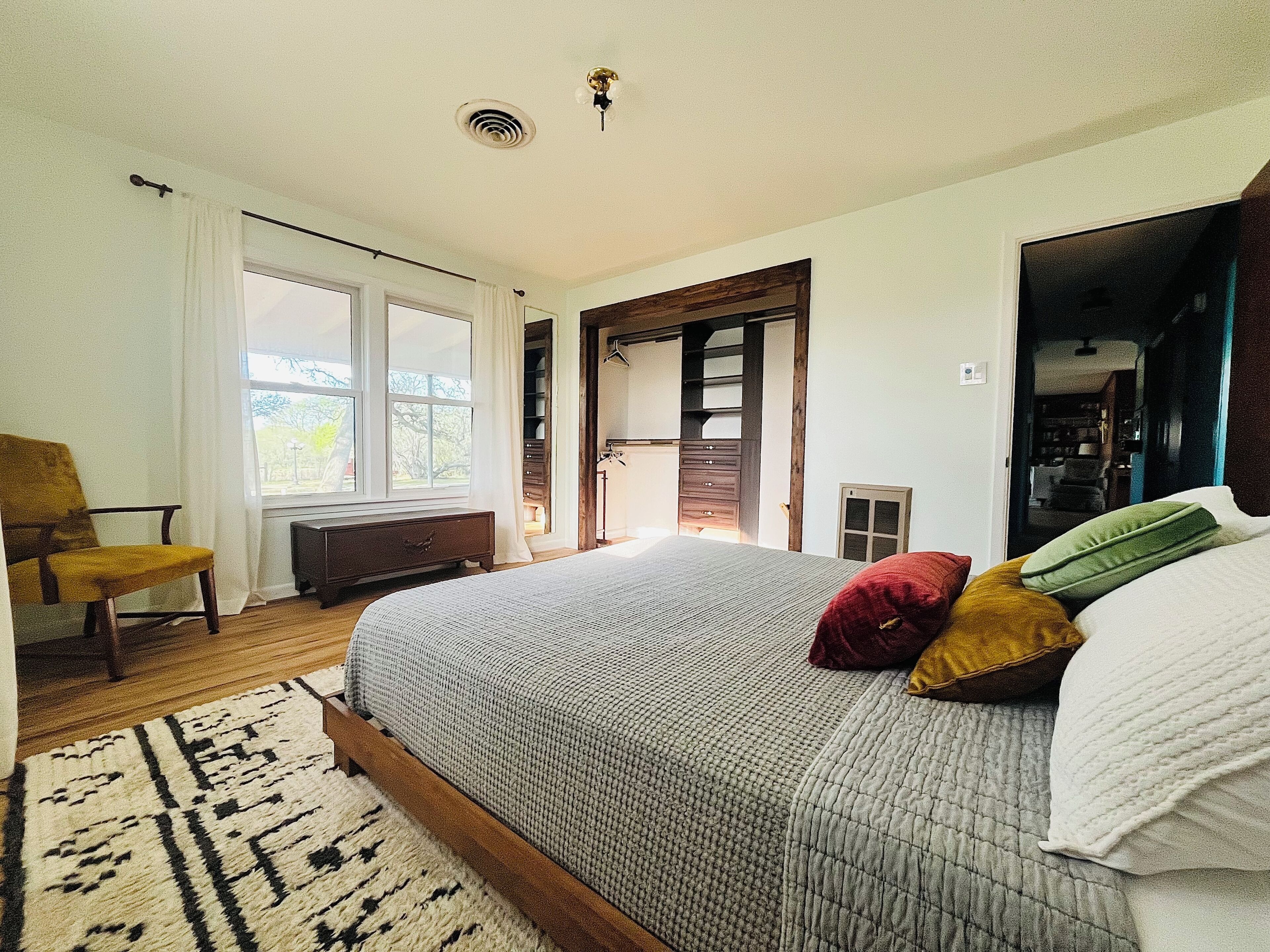 3 chambres, lit parapluie, Wi-Fi gratuit, draps fournis