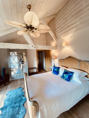 2 Schlafzimmer, Zimmersafe, Bügeleisen/Bügelbrett, kostenloses WLAN