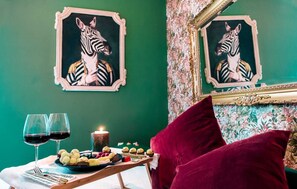 Dobbeltrom – deluxe | Individuelt dekorert, individuelt innredet og blendingsgardiner