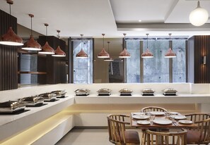 每日供應歐陸早餐 (每人 INR450)