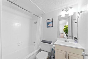 Uklassifisert bilde, 5 av 6, knapp