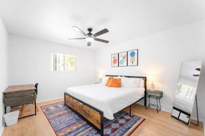 2 bedrooms, desk, iron/ironing board, WiFi