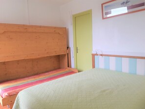 3 bedrooms