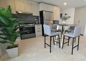Fridge, microwave, oven, stovetop