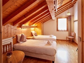 4 bedrooms, free WiFi