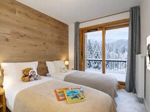 3 habitaciones, wifi gratis y ropa de cama 