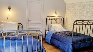 3 chambres, Wi-Fi gratuit, draps fournis