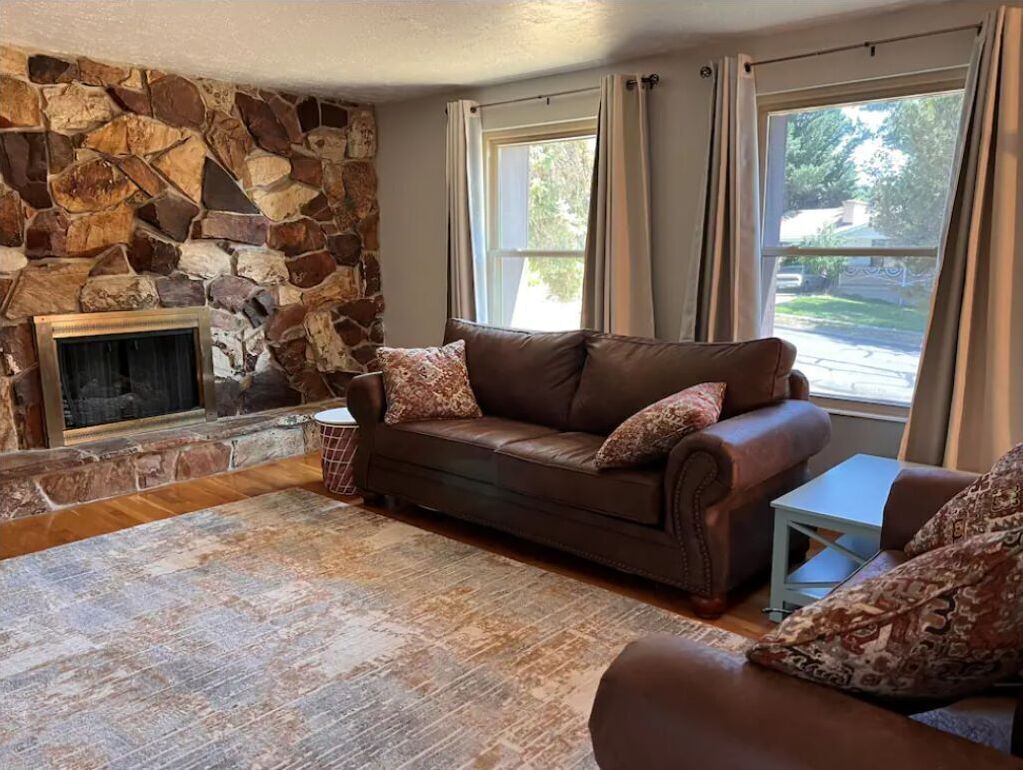 Nuna's Cozy Casetta in Farmington