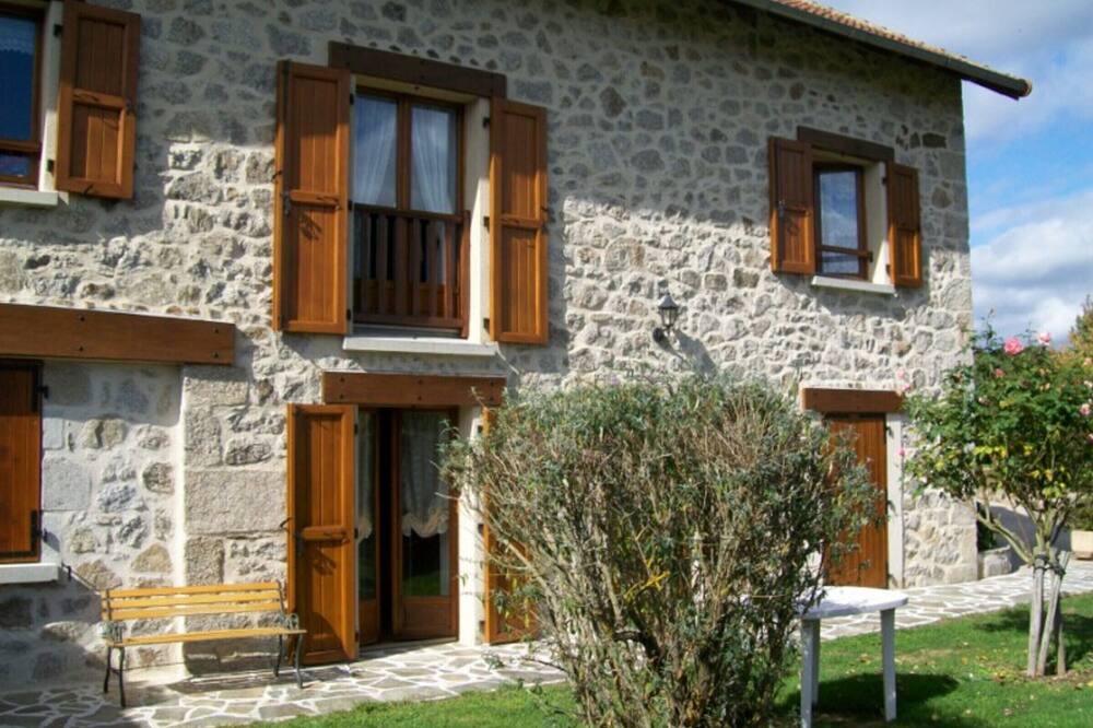 Gite Vitrac, 2 bedrooms, 4 persons