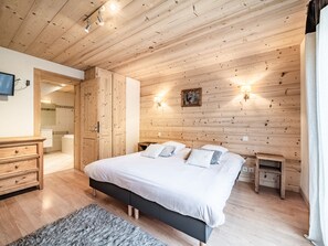 3 chambres, Wi-Fi gratuit, draps fournis