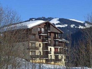 Exterior - Bright cabin studio with parking in Notre-Dame-de-Bellecombe (Notre-Dame-de-Bellecombe)