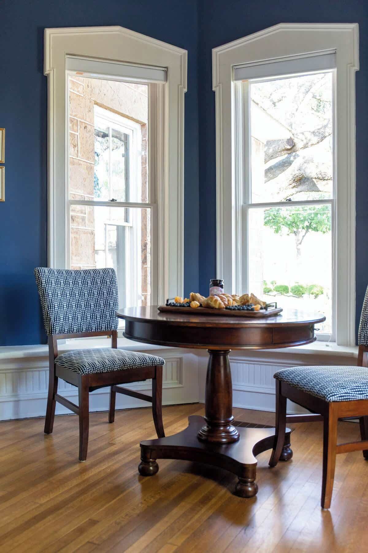 House, Multiple Beds, Patio (524 Austin St- Combo) | Dining