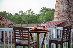 Rumah, Beberapa Tempat Tidur, patio | Tempat makan outdoor