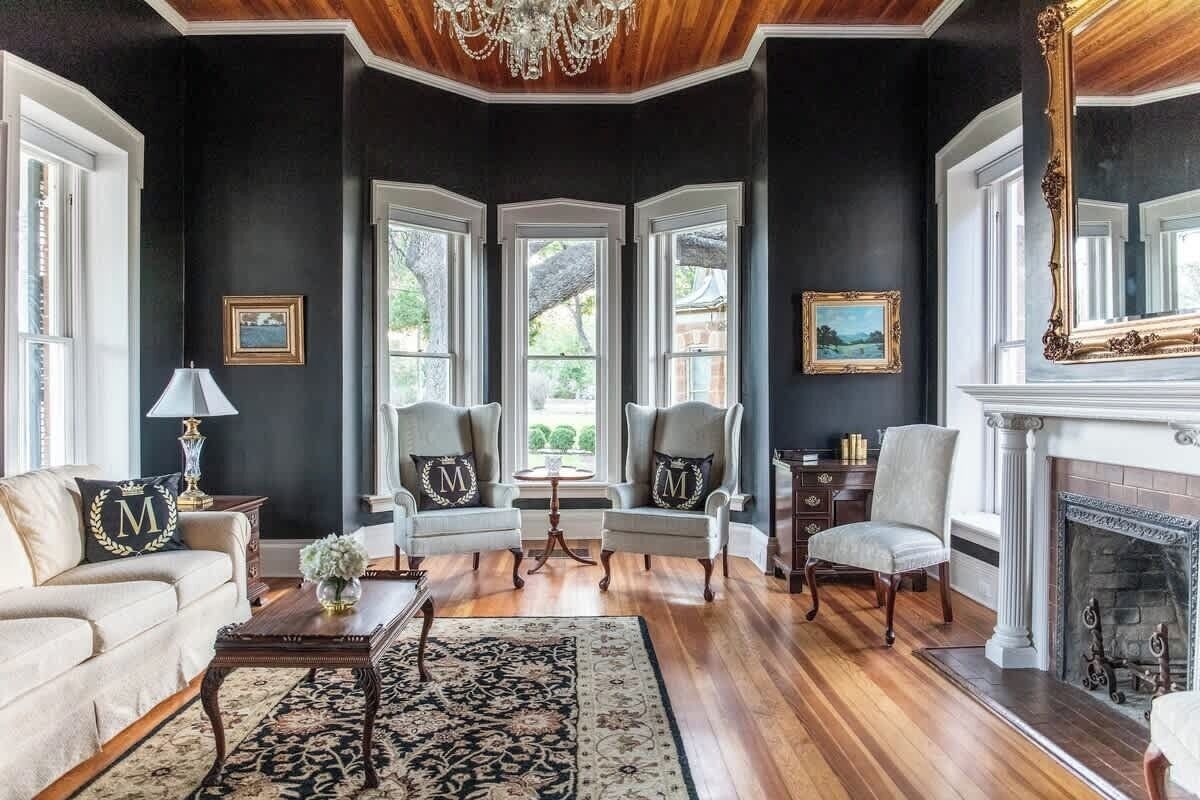 House, Multiple Beds, Patio (524 Austin St- Combo) | Living area | Fireplace