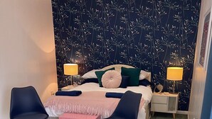 House, Multiple Beds | 3 bedrooms, iron/ironing board, WiFi (free), bed sheets