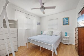 House, Multiple Beds, Patio, Garden View | 4 bedrooms, individually decorated, individually furnished, free WiFi