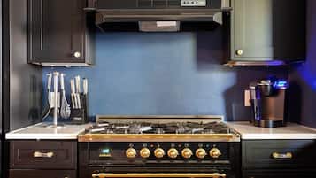 House, Multiple Beds, Patio (524 Austin St- Main) | Private kitchen | Coffee/tea maker