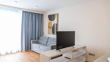 1 habitación, minibar y caja de seguridad en la habitación