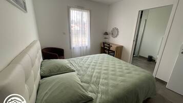 3 chambres, Wi-Fi gratuit, draps fournis