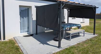 Maison PMR avec Jardin, 8 km de St-Gilles-Croix-de-Vie, 3 Chambres, Wifi et Vélos