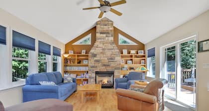 Moondance Ridge Bed & Breakfast