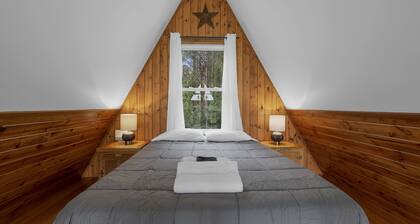 The A-Frame-Hytti-Oma kylpyhuone