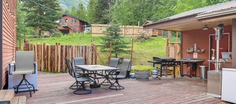 Steps to River! Mtn-View Unit in Cooper Landing