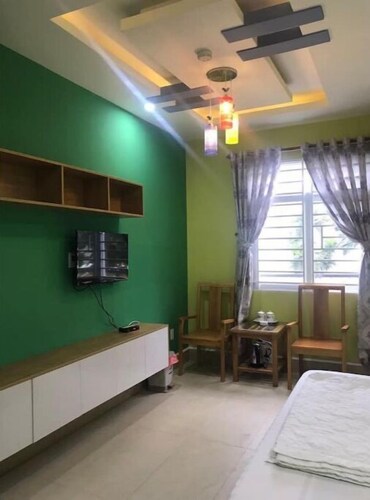 Win Phat Motel - 302