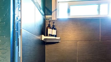 Hair dryer, towels