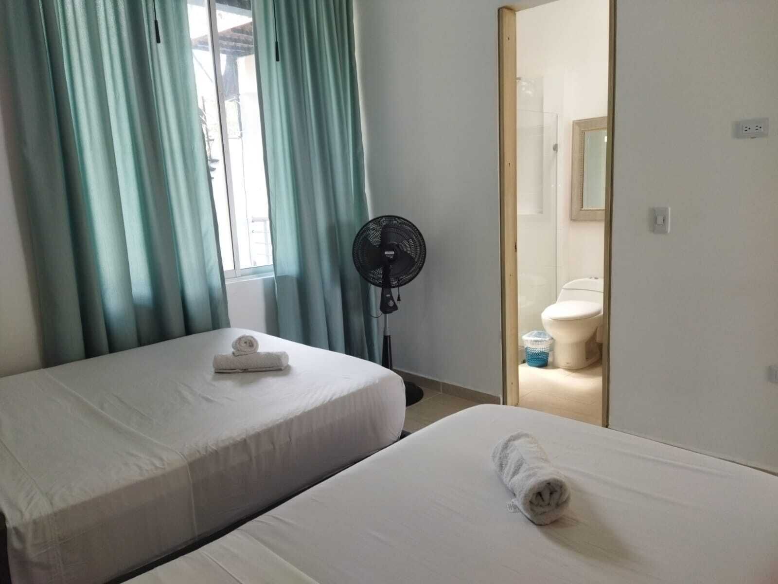 6 sovrum, strykjärn/strykbräda, gratis wi-fi och sängkläder