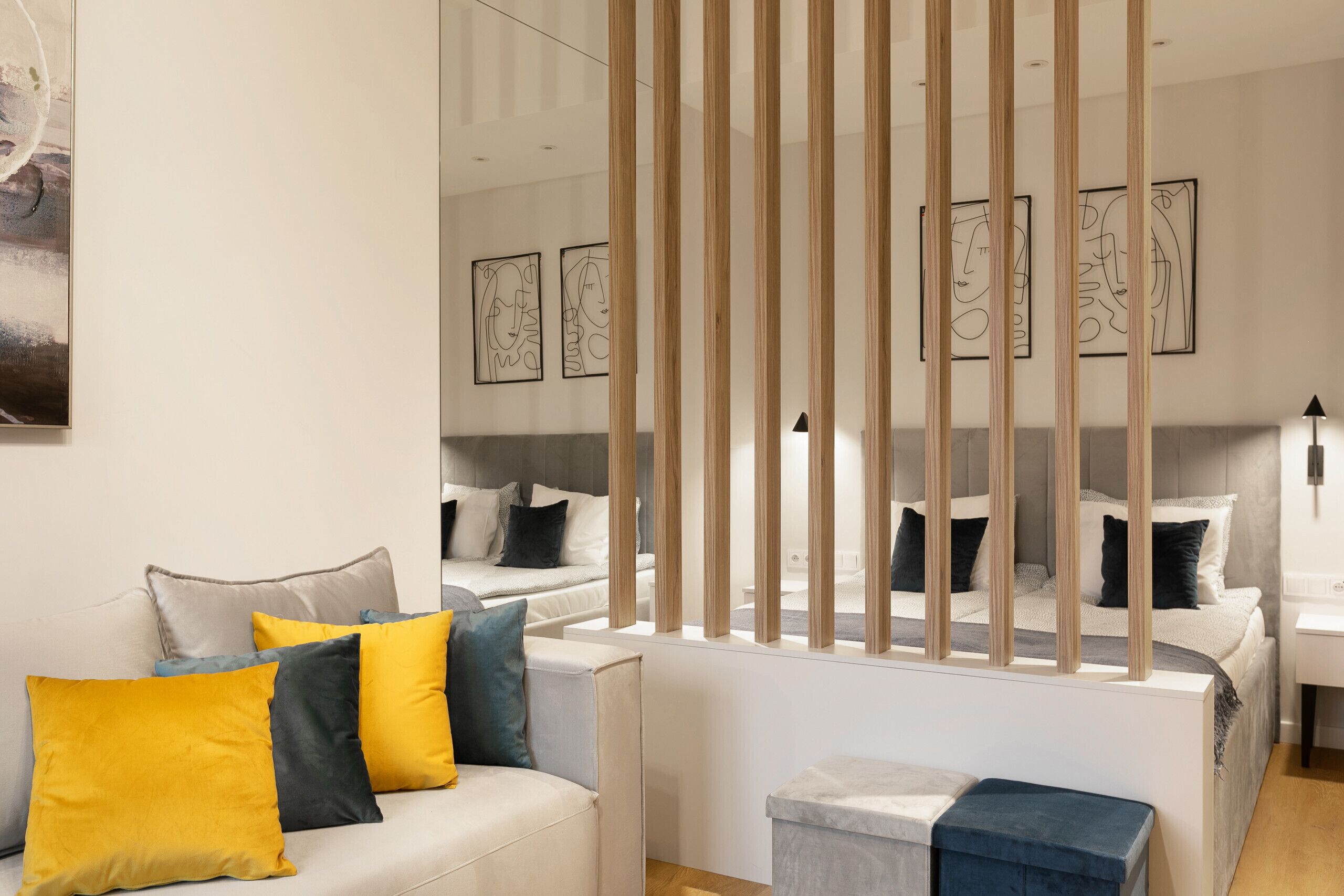 Free WiFi, bed sheets