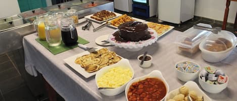 Breakfast buffet