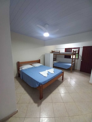 Chambre Quadruple Deluxe | Décoration personnalisée, Wi-Fi gratuit