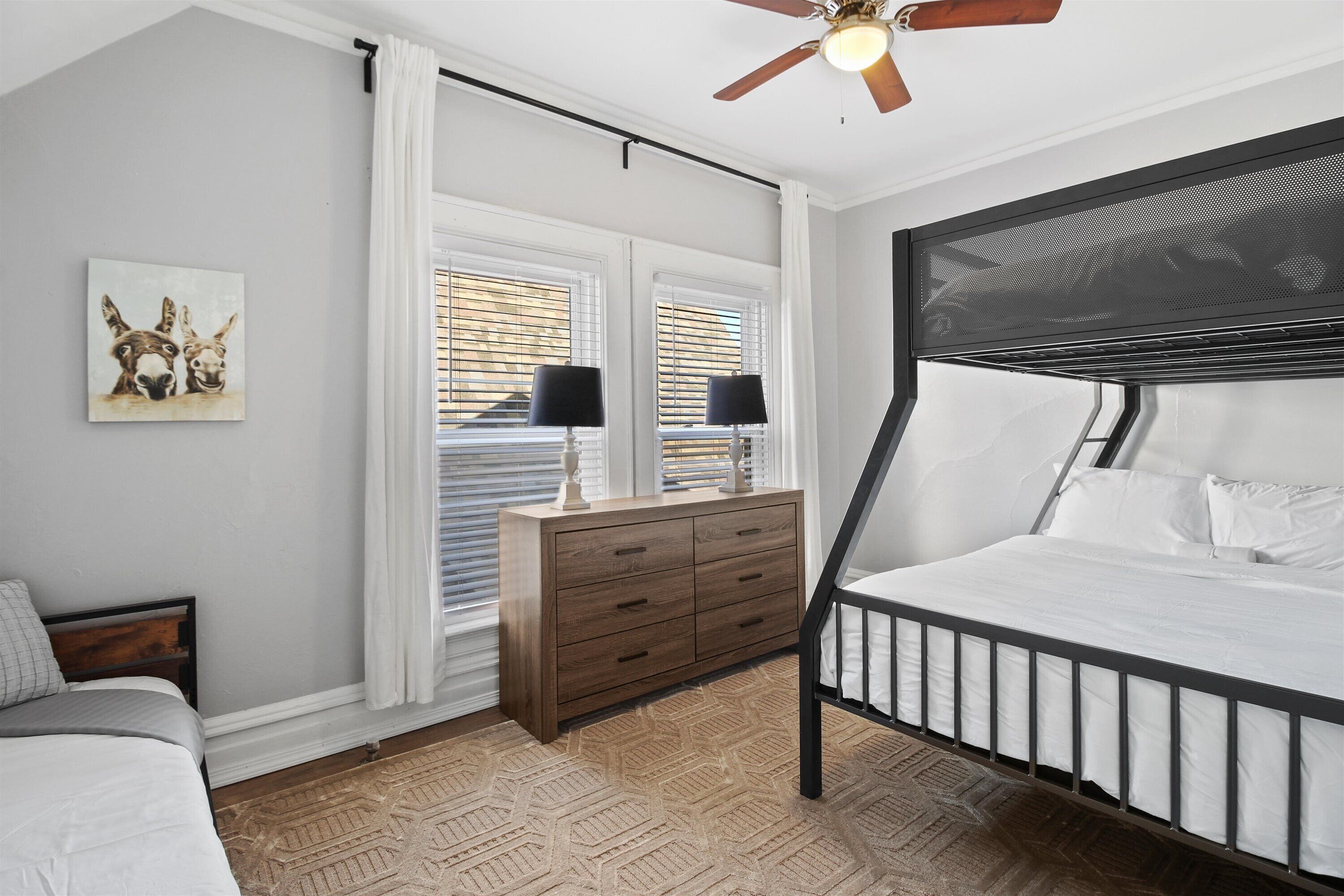 3 Schlafzimmer, Bügeleisen/Bügelbrett, kostenloses WLAN, Bettwäsche