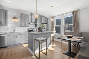 Fridge, microwave, oven, stovetop - Stunning Upscale Retreat - Steps From Everything (Milwaukee)