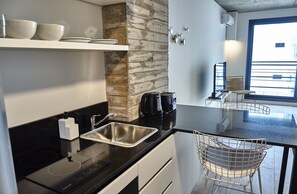 Studio (D) | Private kitchen