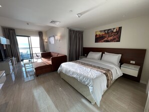 Egyptian cotton sheets, premium bedding, memory-foam beds, minibar