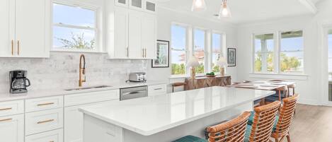 獨棟房屋, 多張床, 陽台, 海景 | 私人廚房 | 電冰箱、微波爐、烤箱、爐台