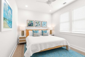 Casa, várias camas, sacada, vista para o oceano | 4 quartos, individualmente decorados, individualmente mobiliados