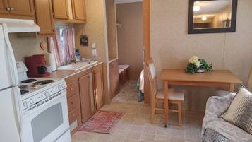 Microwave, oven, stovetop, coffee/tea maker