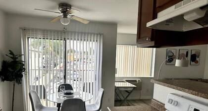 El Cajon Comfort Retreat 2bd 1ba