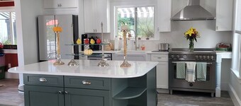 Renovated Turn Of The Century Farmhouse with three bedrooms